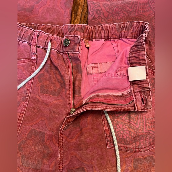 Anthropologie Pilcro Trailblazer Patchwork Pants Cargo Patch Pockets Size S - Picture 4 of 12